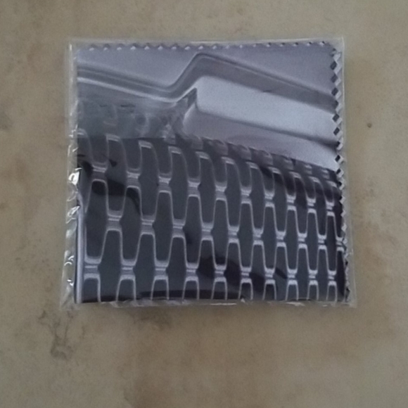 Authentic Lincoln Glass Polishing Cloth nwot - Picture 1 of 3